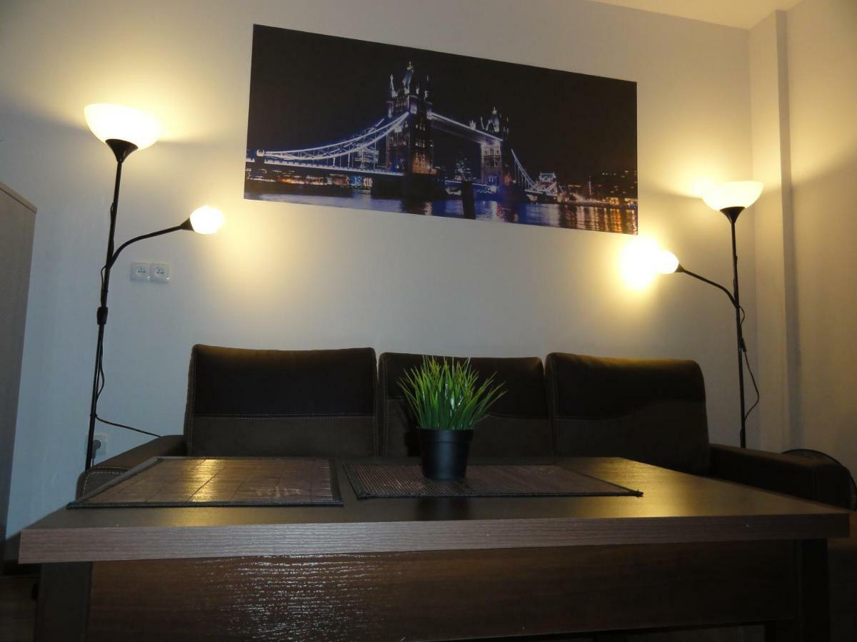 Apartament Centrum Gieldowa Warschau Exterior foto